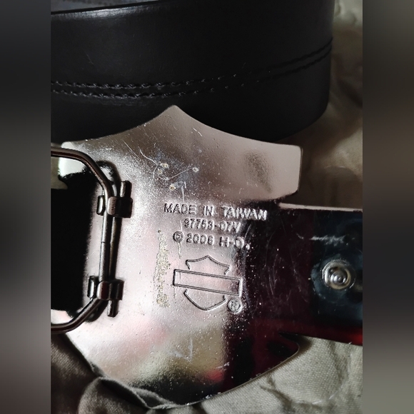 Harley-Davidson Black Belt Bag with Iconic Design - Picture 8 of 16